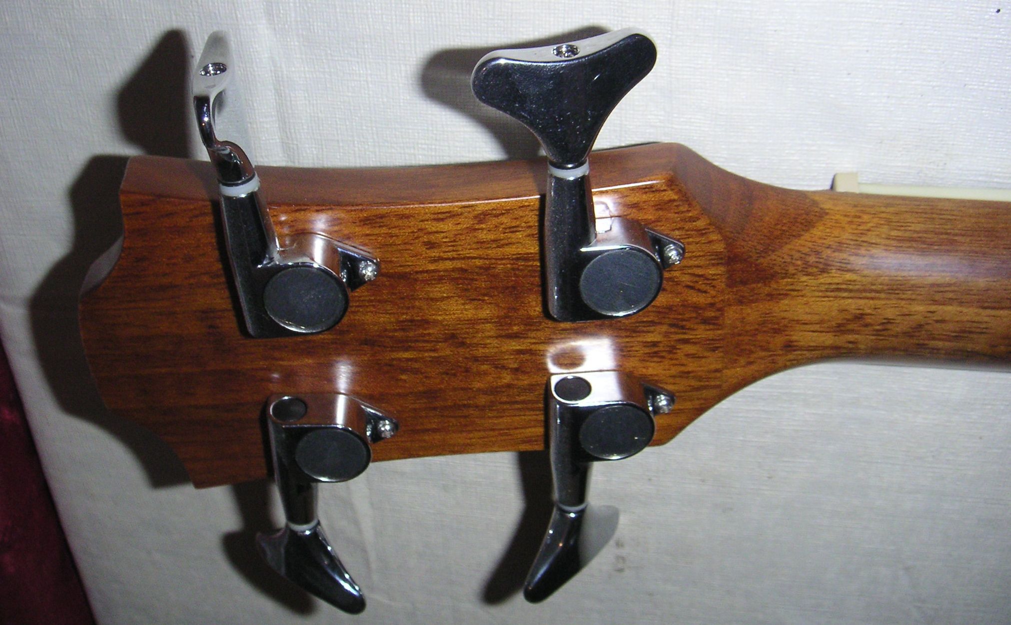 Hohner Bass HAB40 acousticelectric